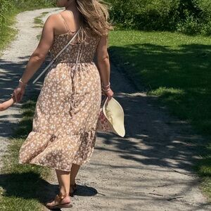 Kaileigh Phoebe Floral Dress with Back Cut Outs MP Stitch Fix Taupe